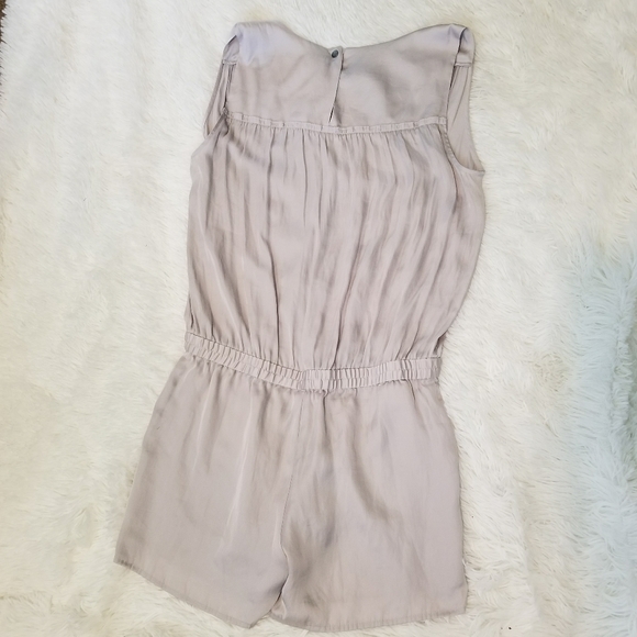 NWT Snap Button Up Romper - Picture 5 of 7